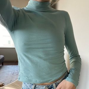 Turtleneck top